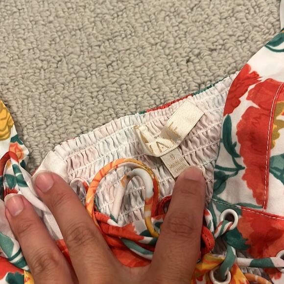 NWOT Wayf carnations set (both top and skirt) - Picture 4 of 5